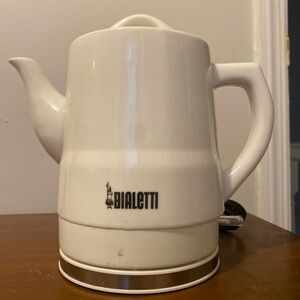 Bialetti White Ceramic Electric Kettle